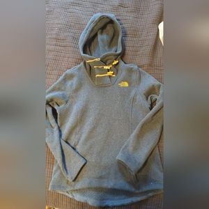 North Face fleece pullover